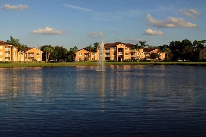 141 Sw Palm Drive - Photo 29