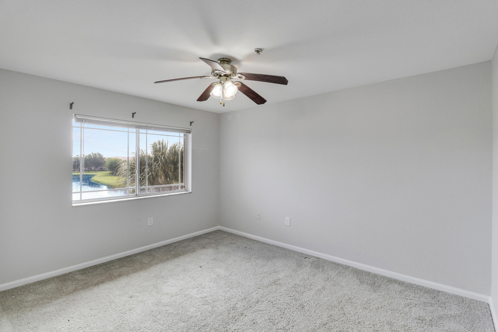 141 Sw Palm Drive - Photo 27
