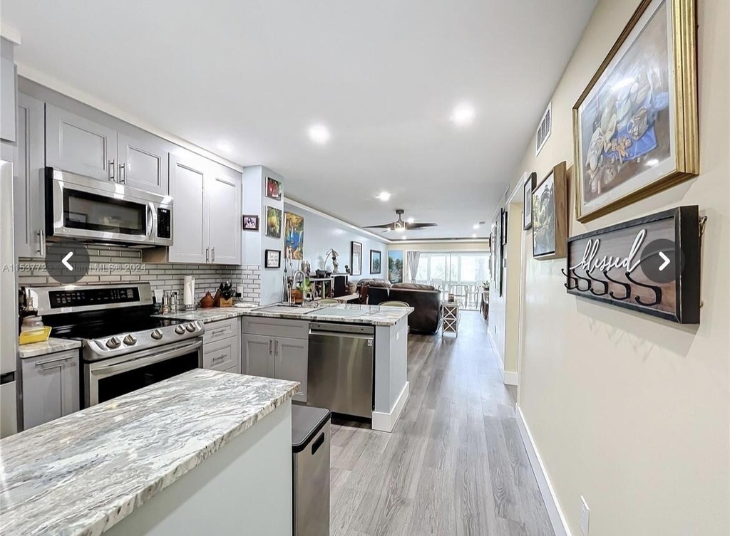 460 Paradise Isle Boulevard - Photo 1
