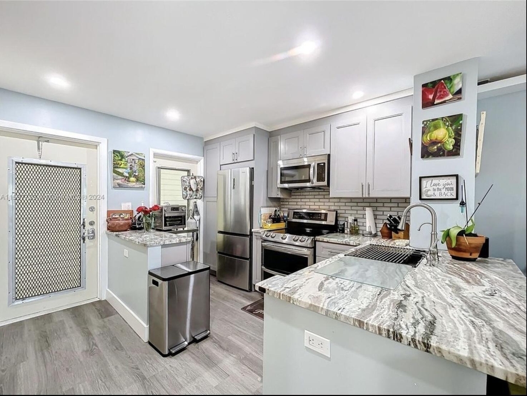 460 Paradise Isle Boulevard - Photo 24