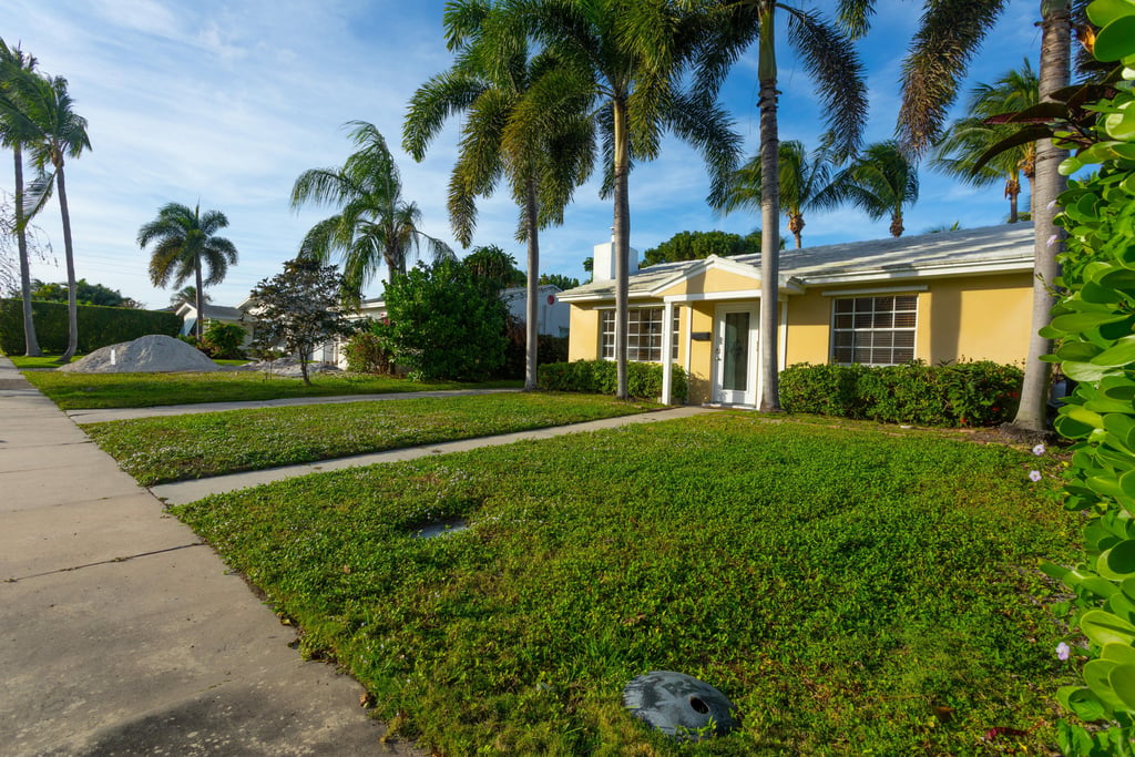 245 Cortez Road - Photo 2