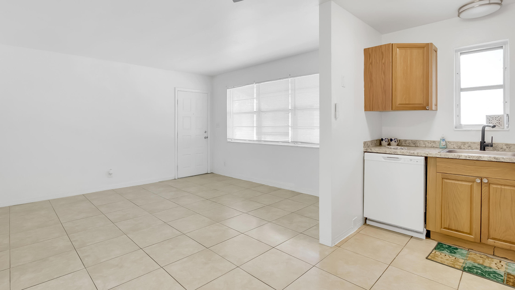 711 Se 15th Street - Photo 17