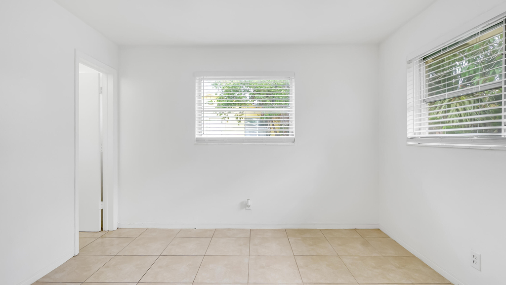 711 Se 15th Street - Photo 35