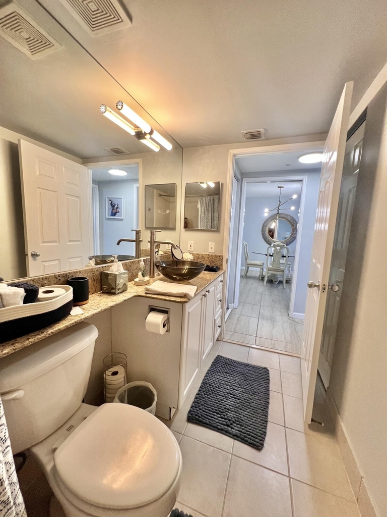 651 Okeechobee Boulevard - Photo 30