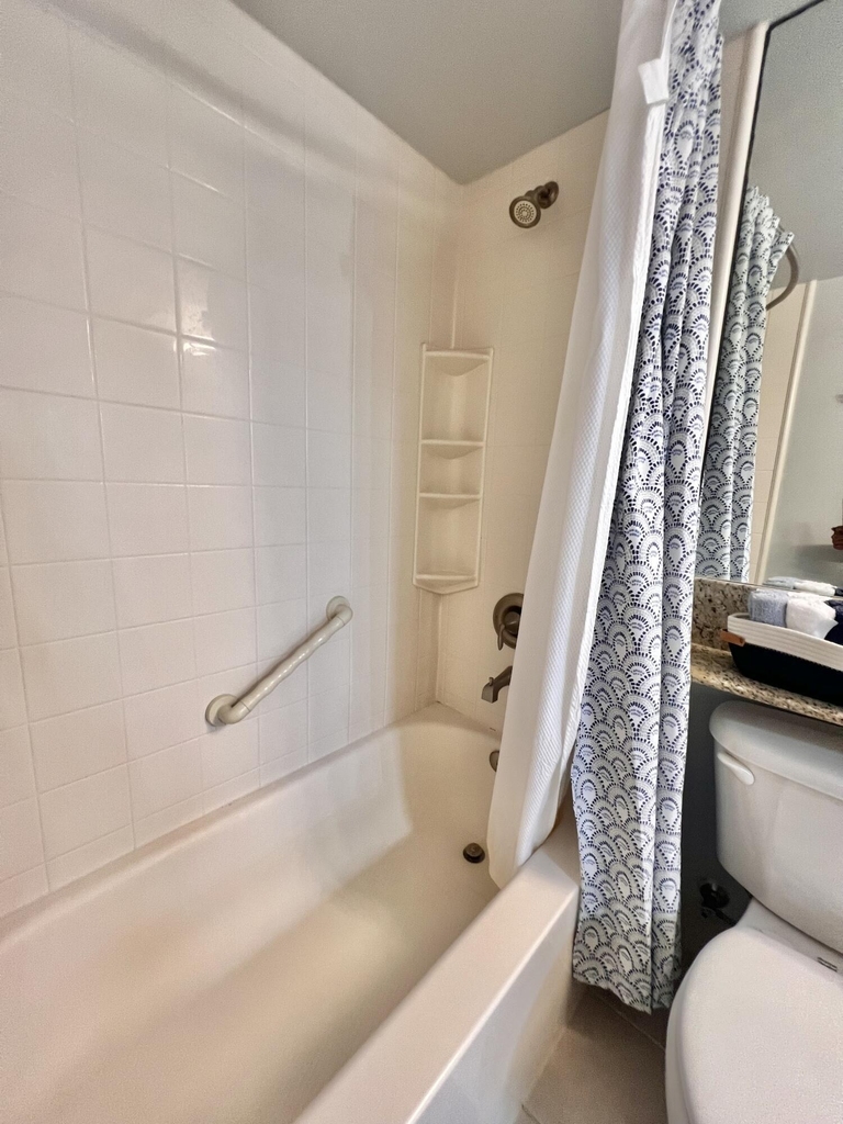 651 Okeechobee Boulevard - Photo 29