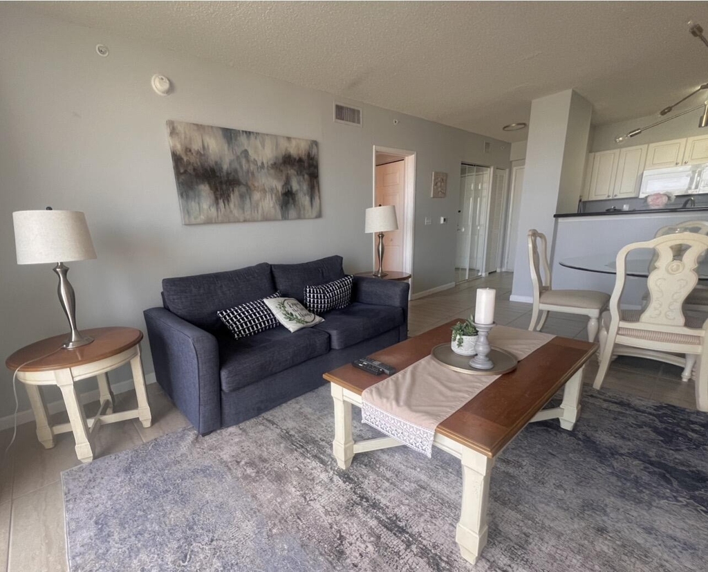 651 Okeechobee Boulevard - Photo 26