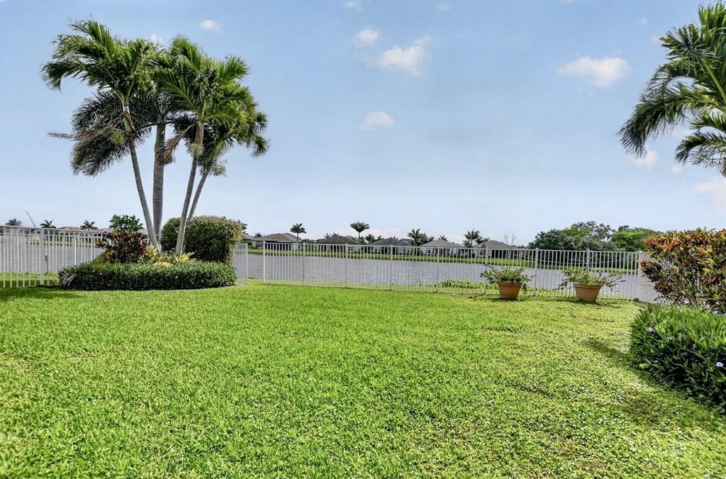 7879 Monarch Court - Photo 49