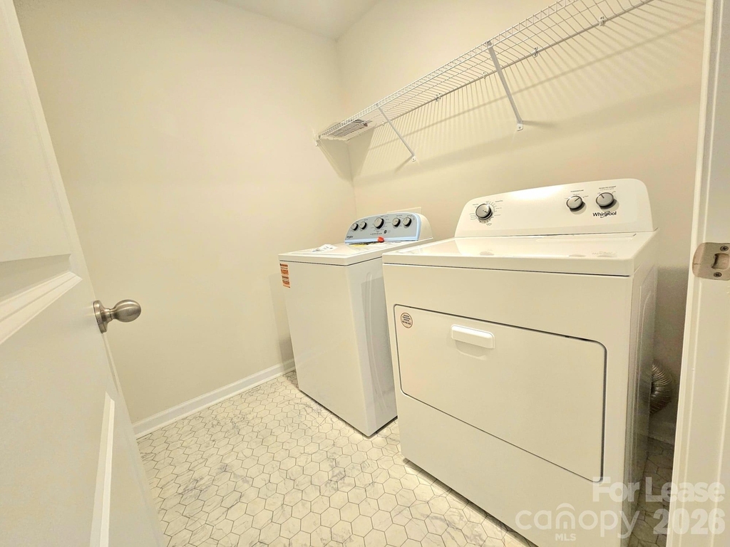3854 Rosewood Drive - Photo 14