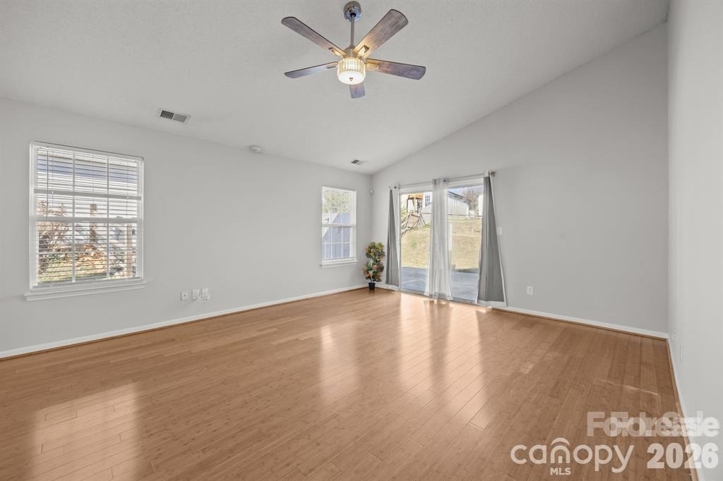 3043 Talledaga Lane Sw - Photo 5