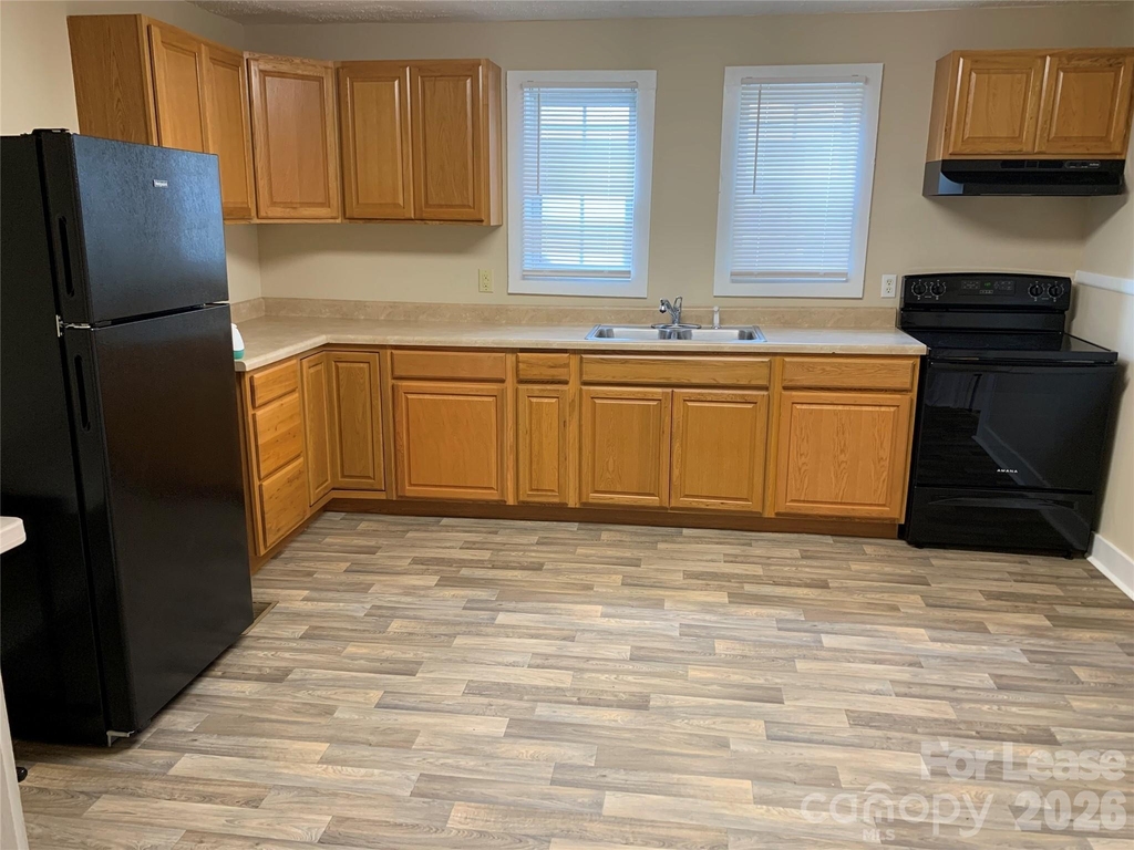 208 Parker Avenue - Photo 6