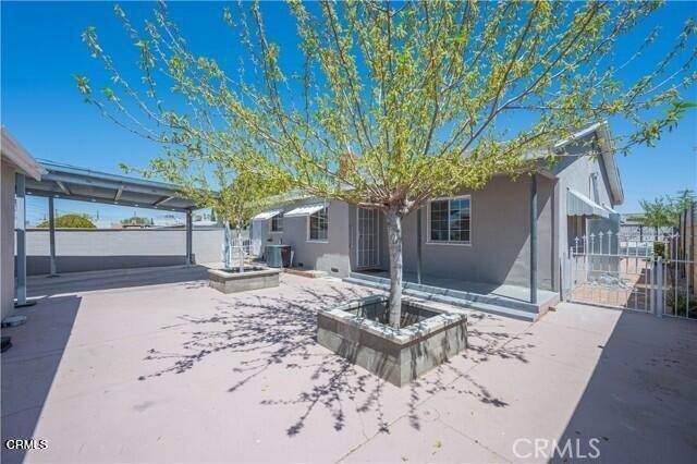 45027 Division Street - Photo 8