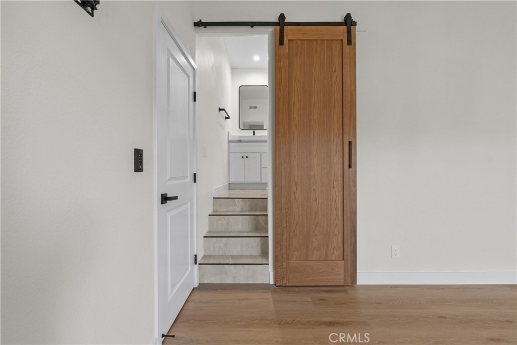 18417 Collins Street - Photo 28