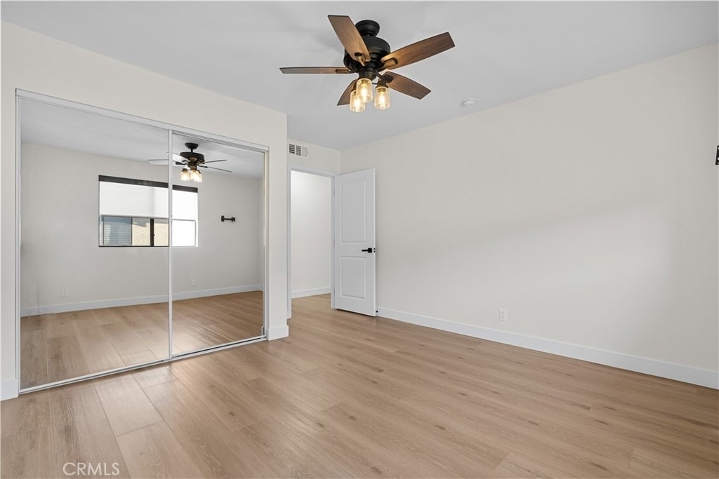 18417 Collins Street - Photo 33