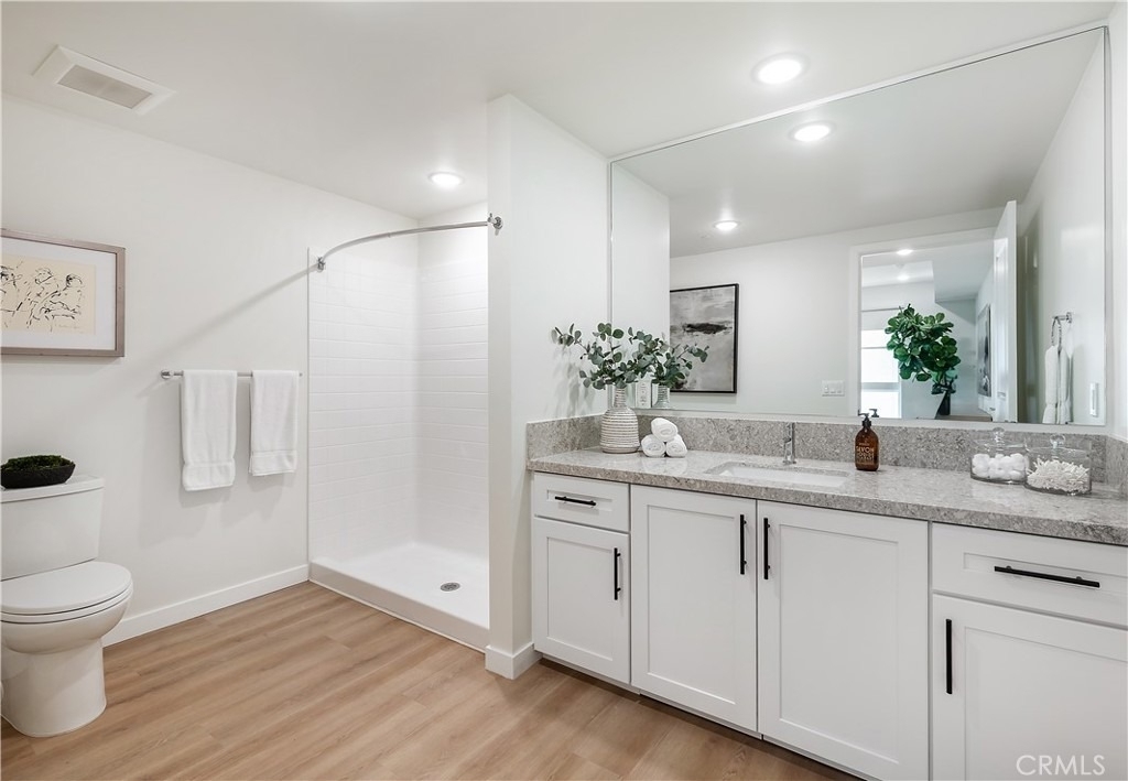 1303 S Orange Grove Avenue - Photo 9