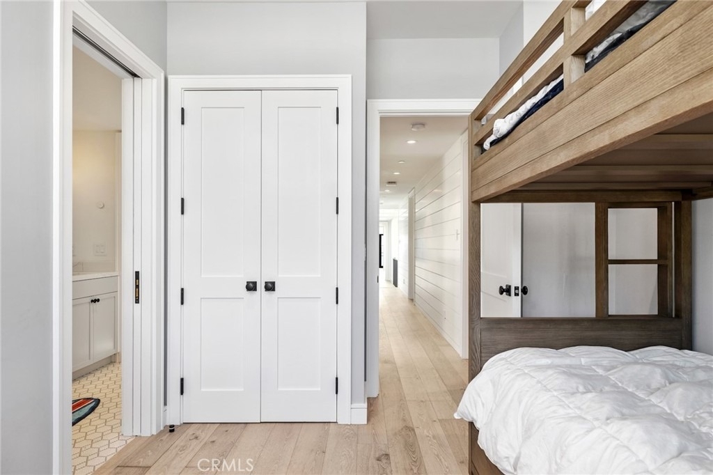 2428 The Strand - Photo 59
