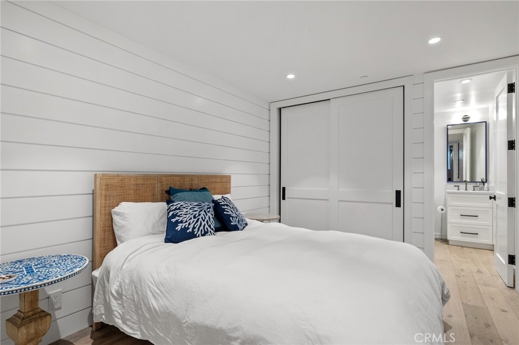 2428 The Strand - Photo 50
