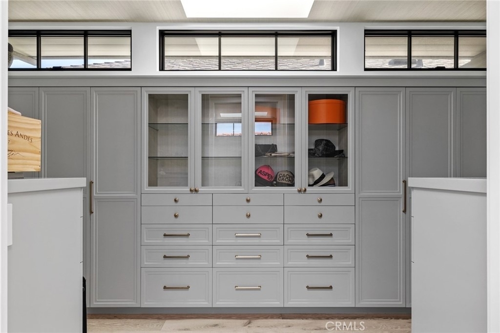 2428 The Strand - Photo 43