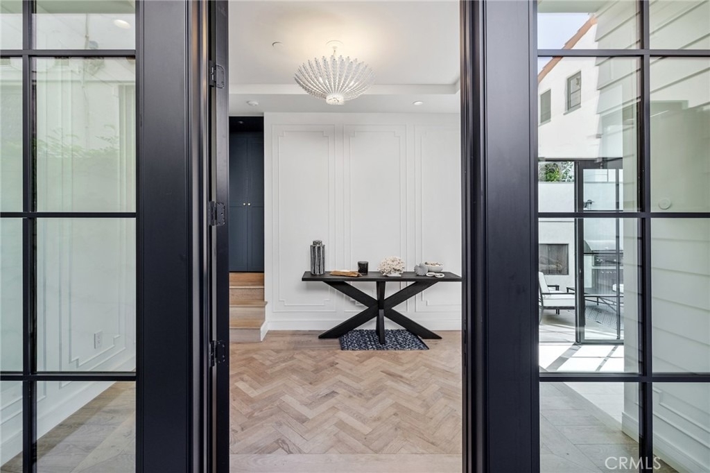 2428 The Strand - Photo 13