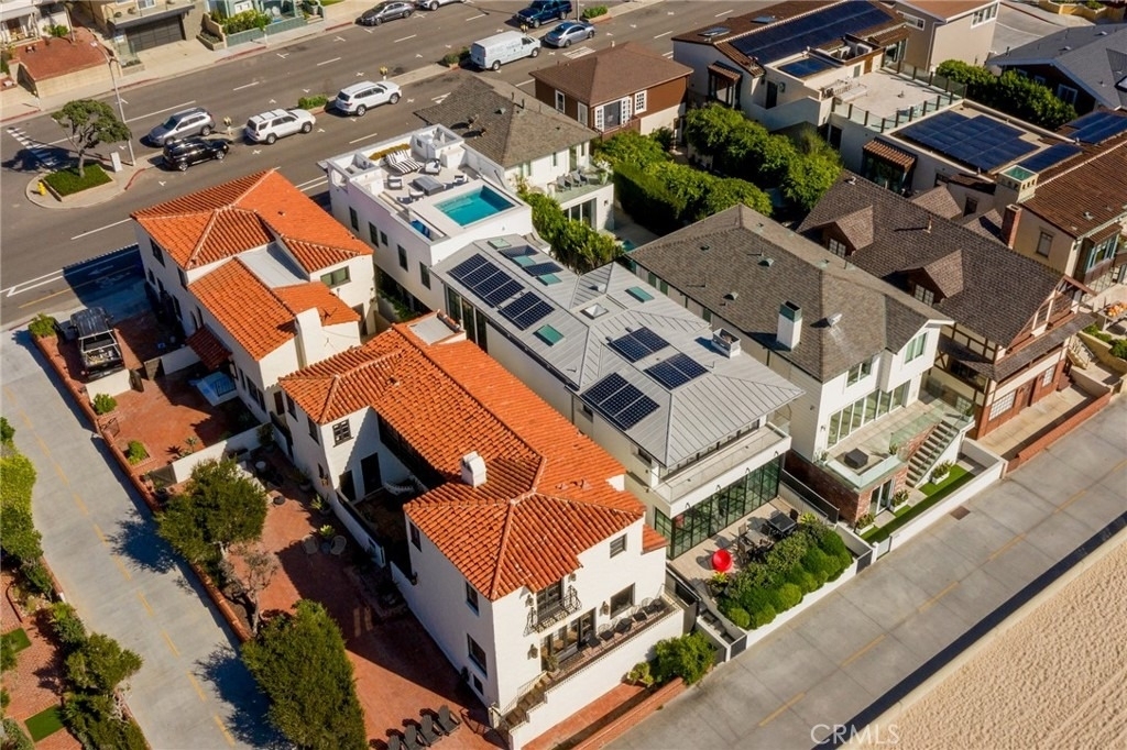 2428 The Strand - Photo 4