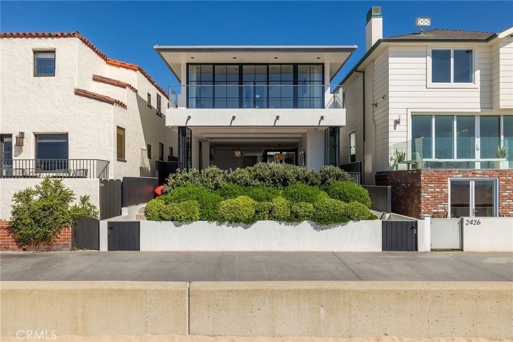2428 The Strand - Photo 12