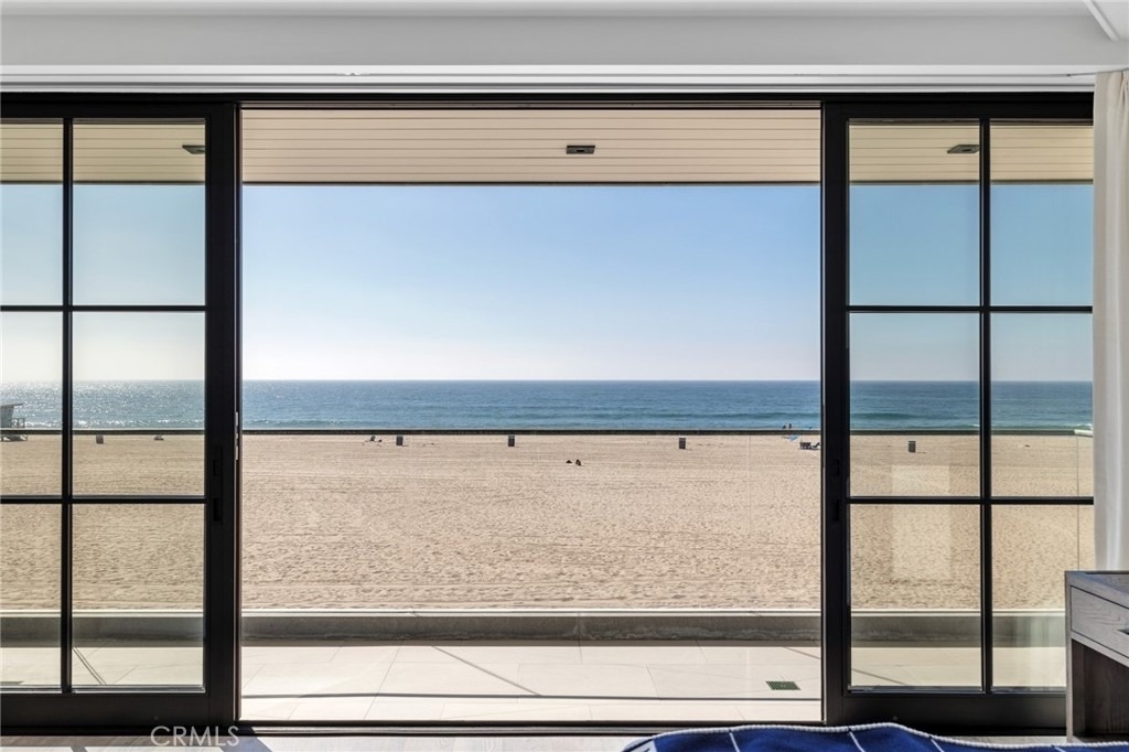 2428 The Strand - Photo 37