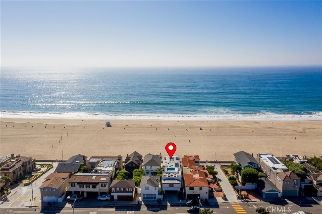 2428 The Strand - Photo 3