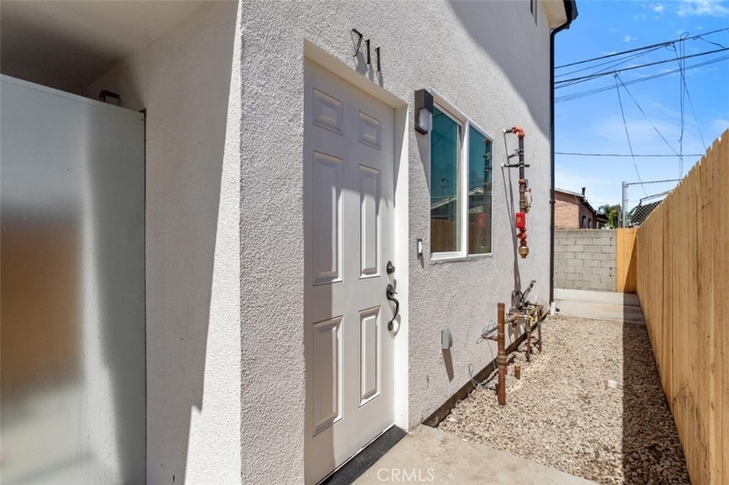 709 W 80th - Photo 12