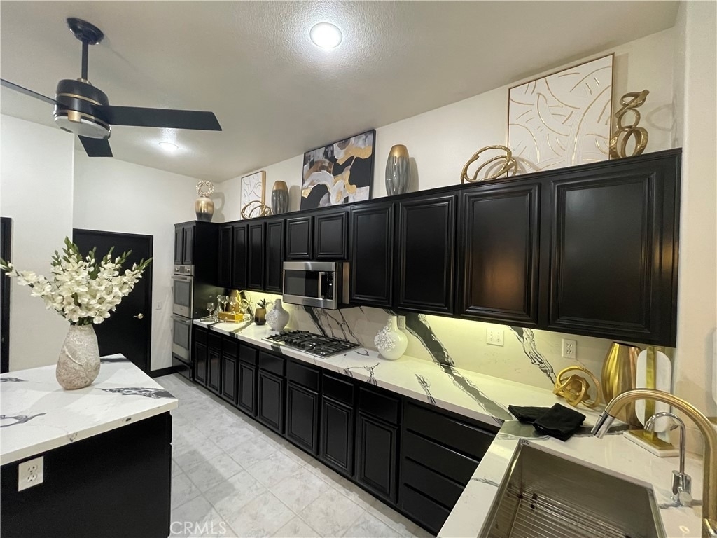 122 Kavenish E - Photo 17