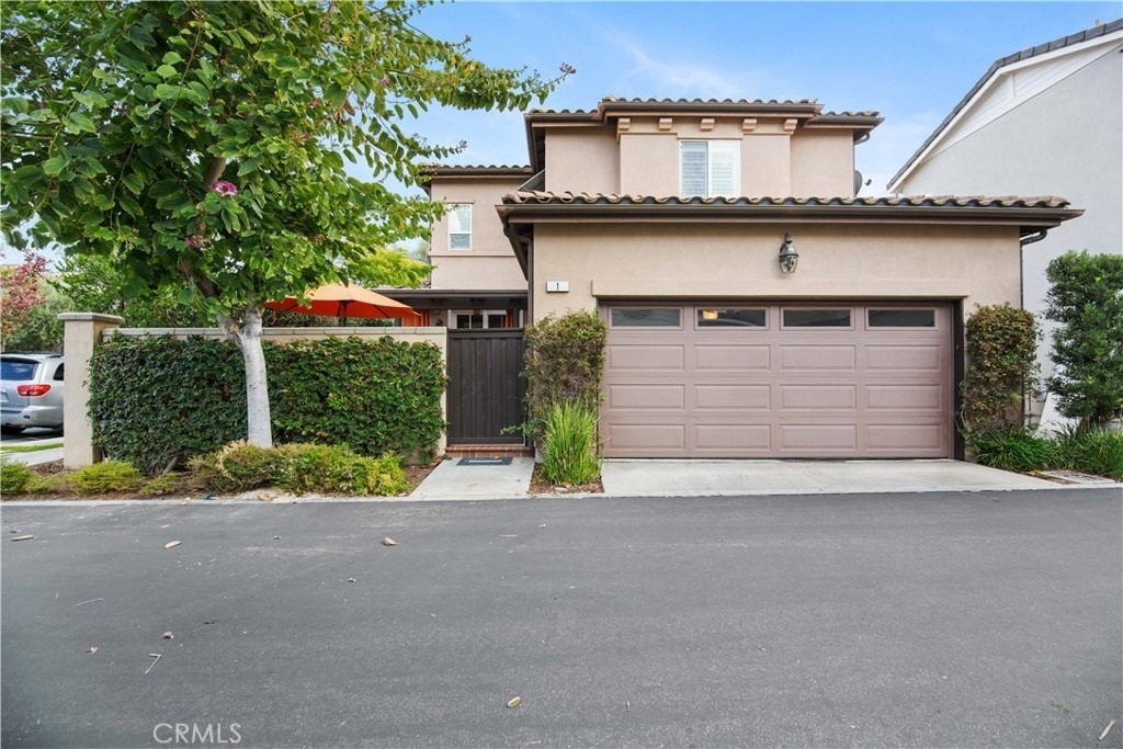 1 Bower Lane - Photo 39