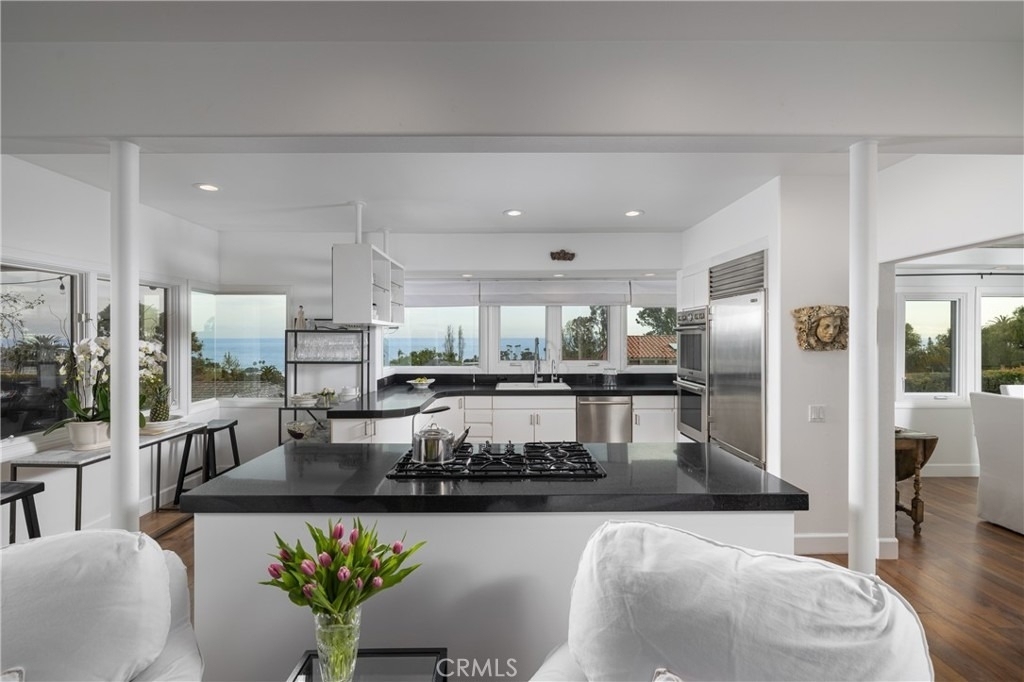 230 High Drive - Photo 5