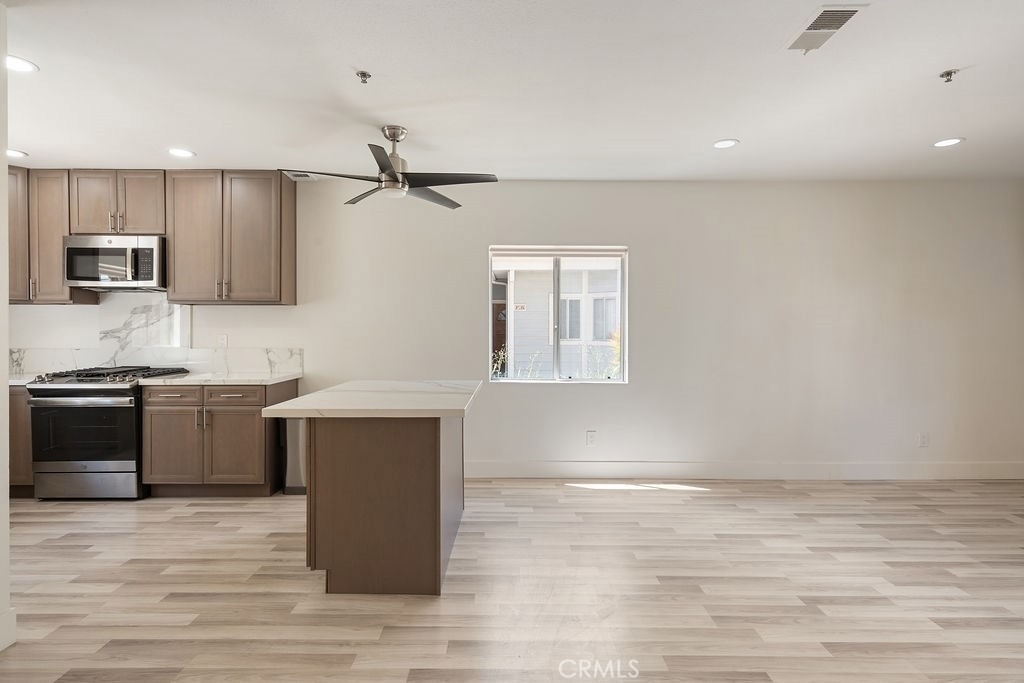 260 Victoria Street - Photo 17