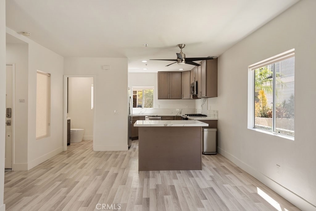 260 Victoria Street - Photo 8