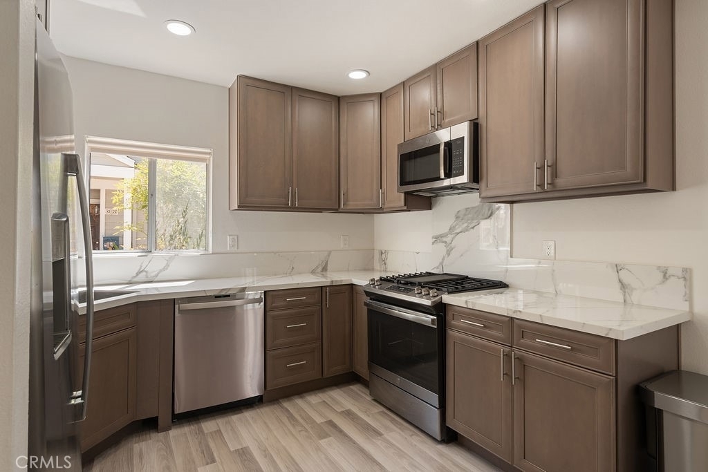 260 Victoria Street - Photo 11