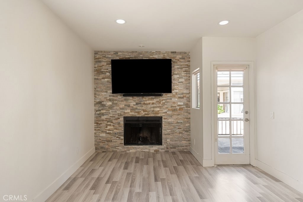 260 Victoria Street - Photo 6