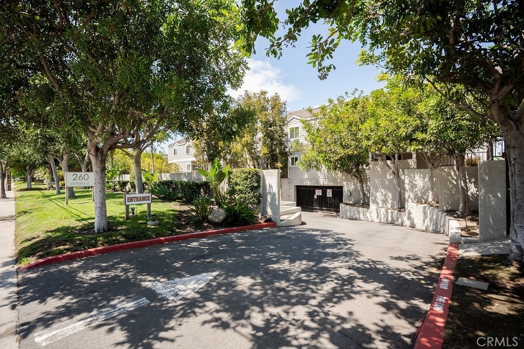 260 Victoria Street - Photo 33