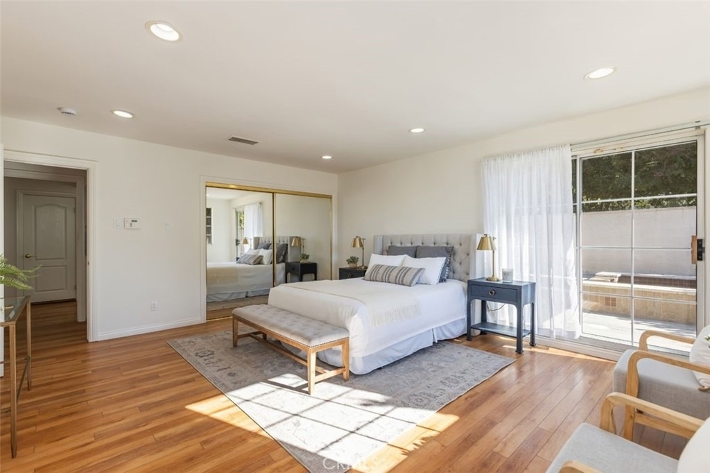 4926 Crown Avenue - Photo 13
