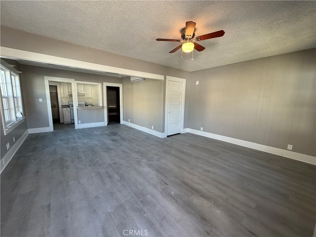4152 Locust Street - Photo 2