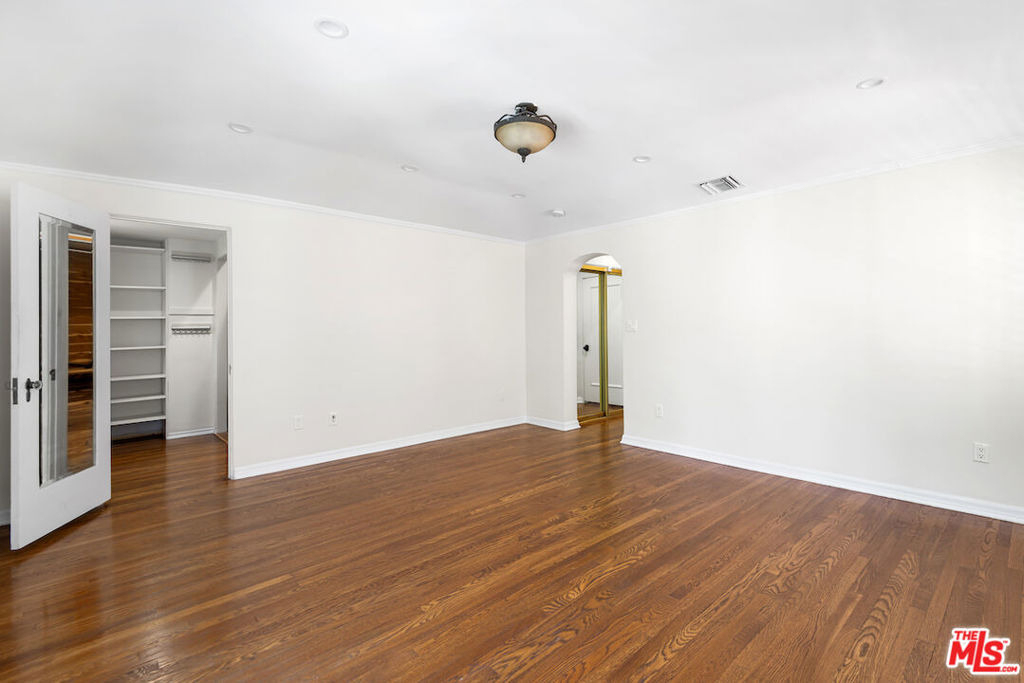119 N Orange Drive - Photo 20