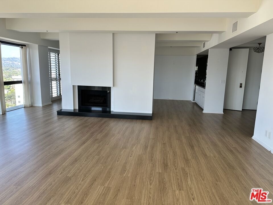10790 Wilshire Boulevard - Photo 10