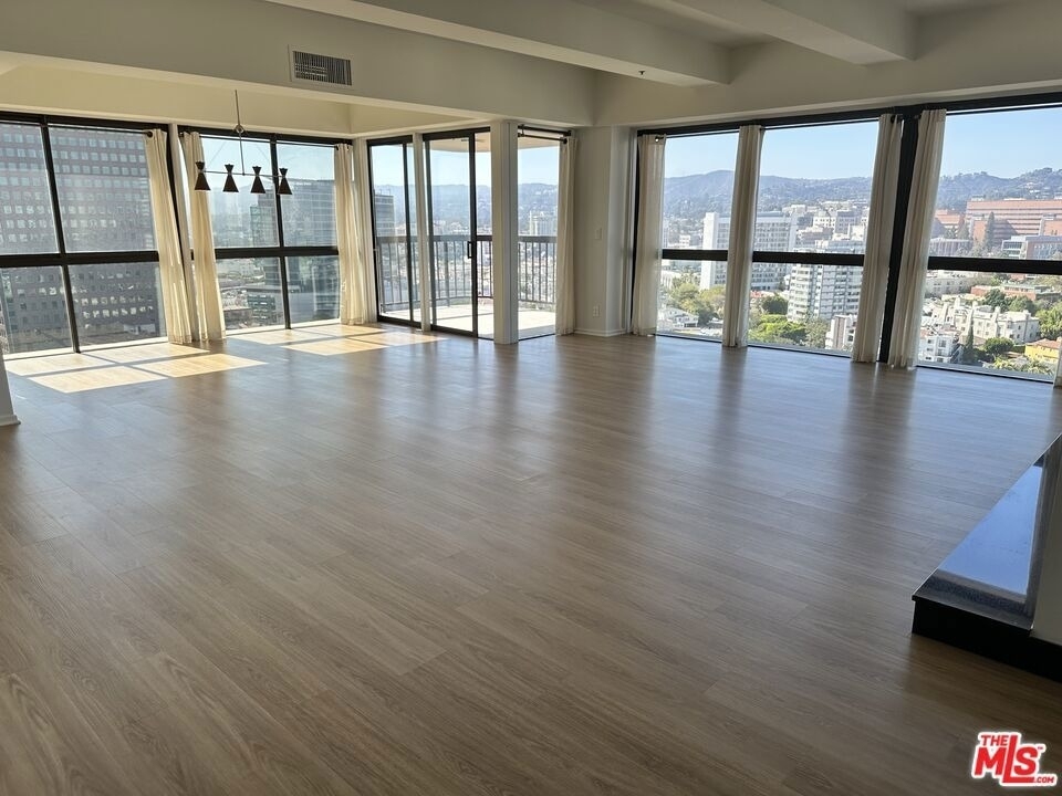 10790 Wilshire Boulevard - Photo 15