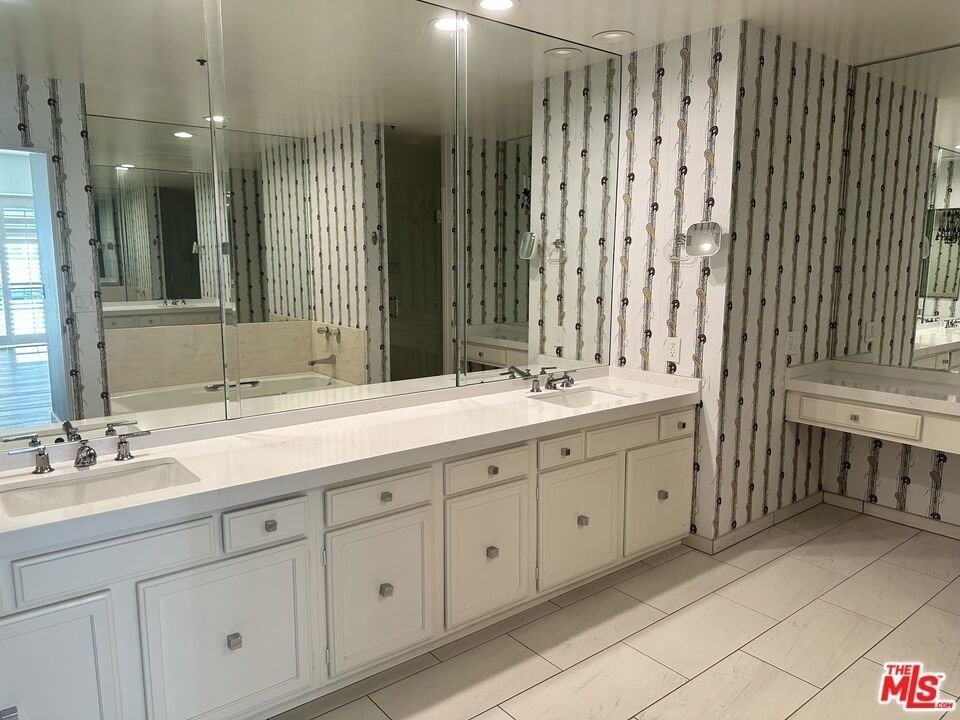 10790 Wilshire Boulevard - Photo 20