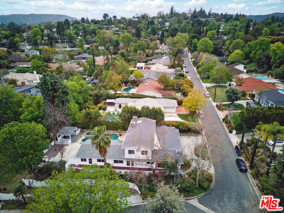 5220 Melvin Avenue - Photo 27