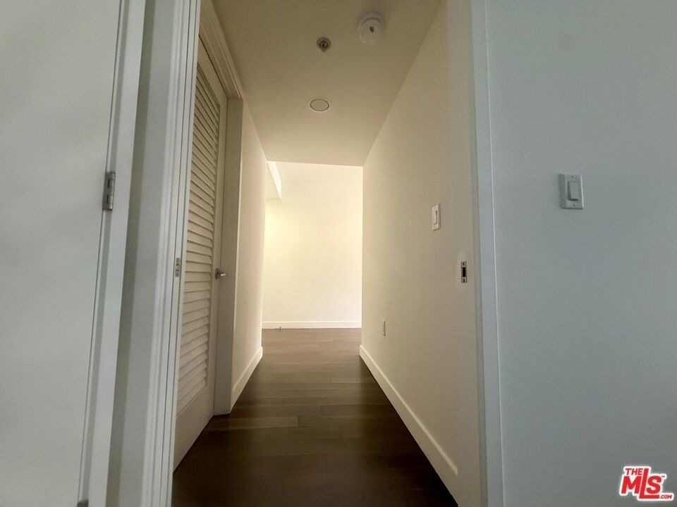 901 S Flower Street - Photo 14