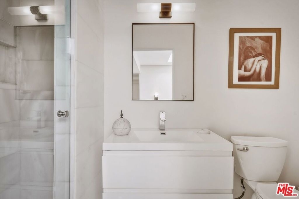 3601 Dixie Canyon Place - Photo 21