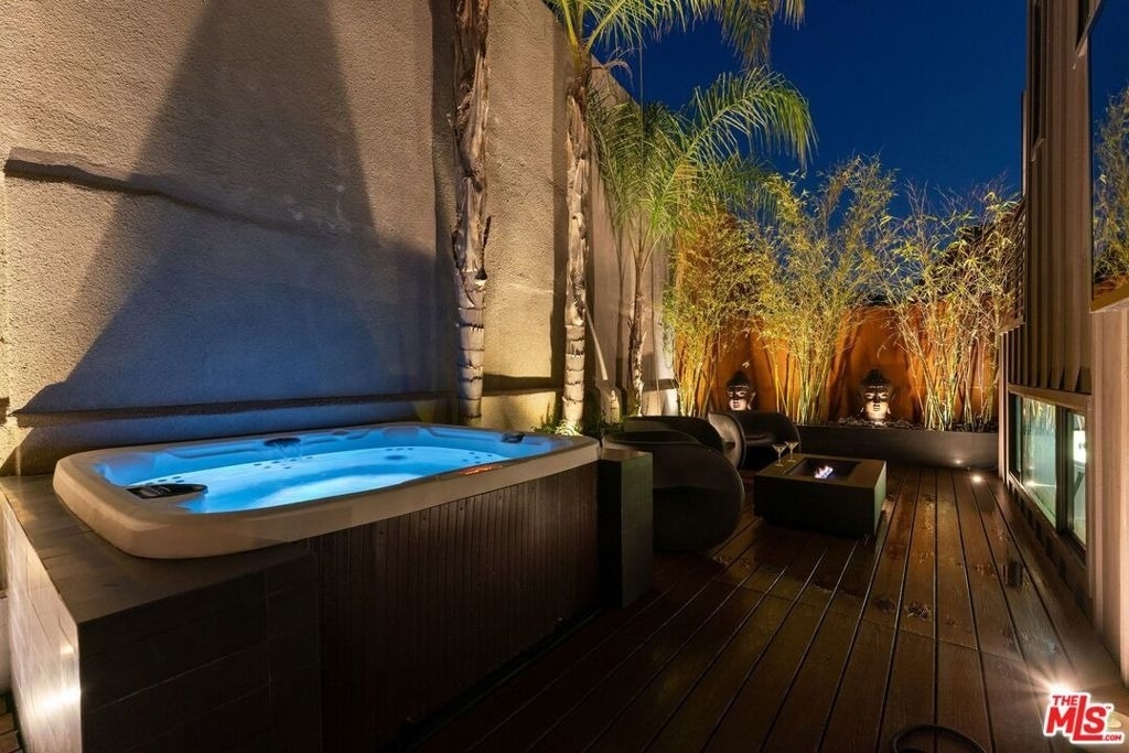 3601 Dixie Canyon Place - Photo 23