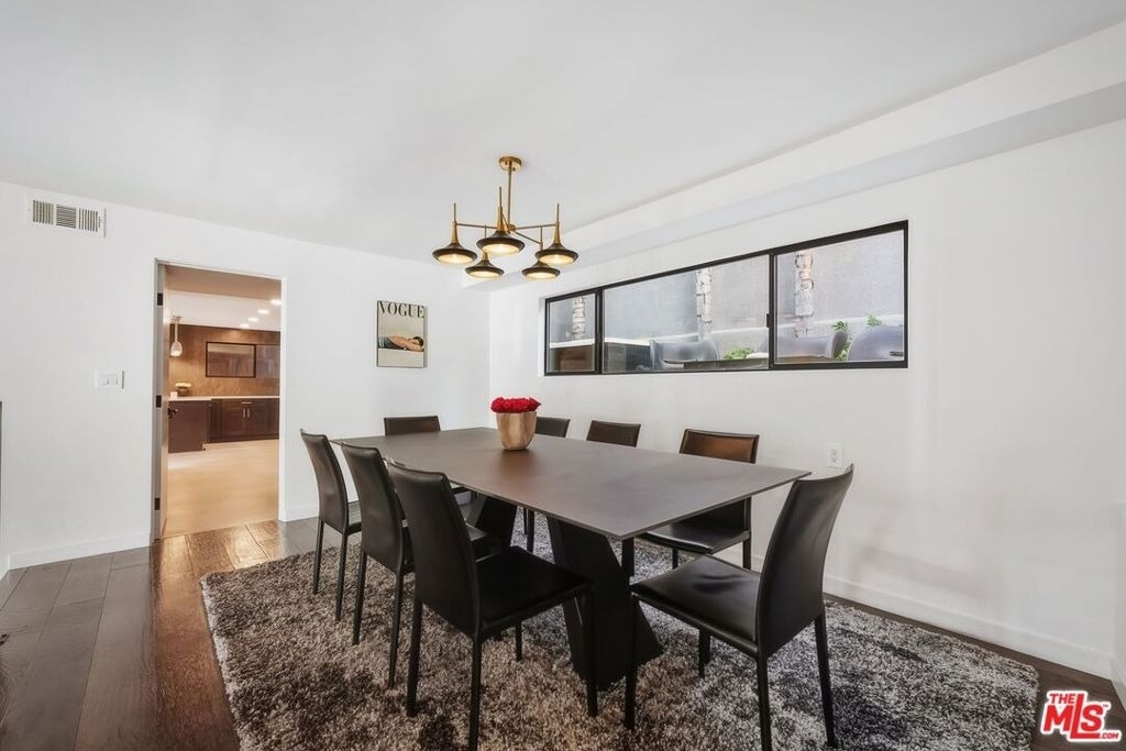 3601 Dixie Canyon Place - Photo 7