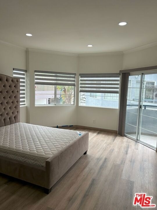 7916 Blackburn Avenue - Photo 11