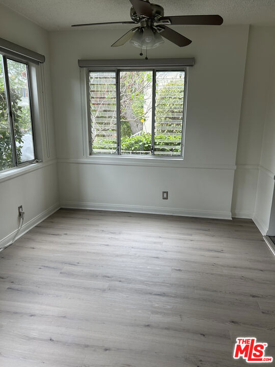 1128 S Oakhurst Drive - Photo 4