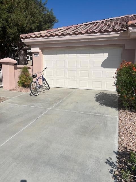 37736 Breeze Way - Photo 1