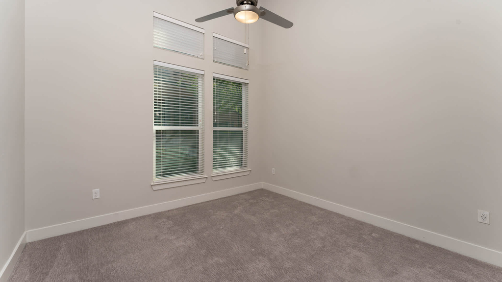 8455 Grace St - Photo 55